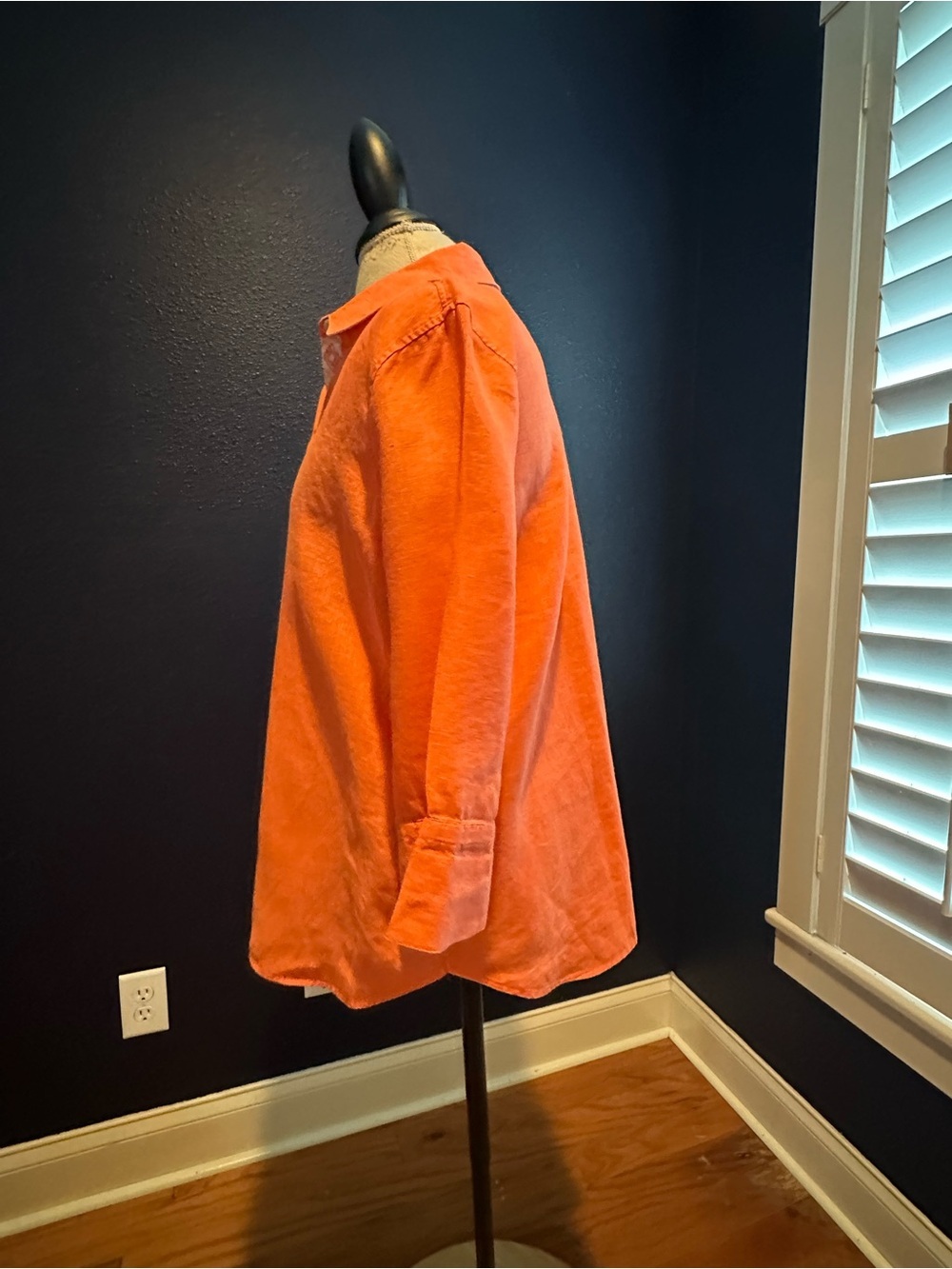 Chico's Burnt Orange 100% Linen Blouse - Picture 3 of 10
